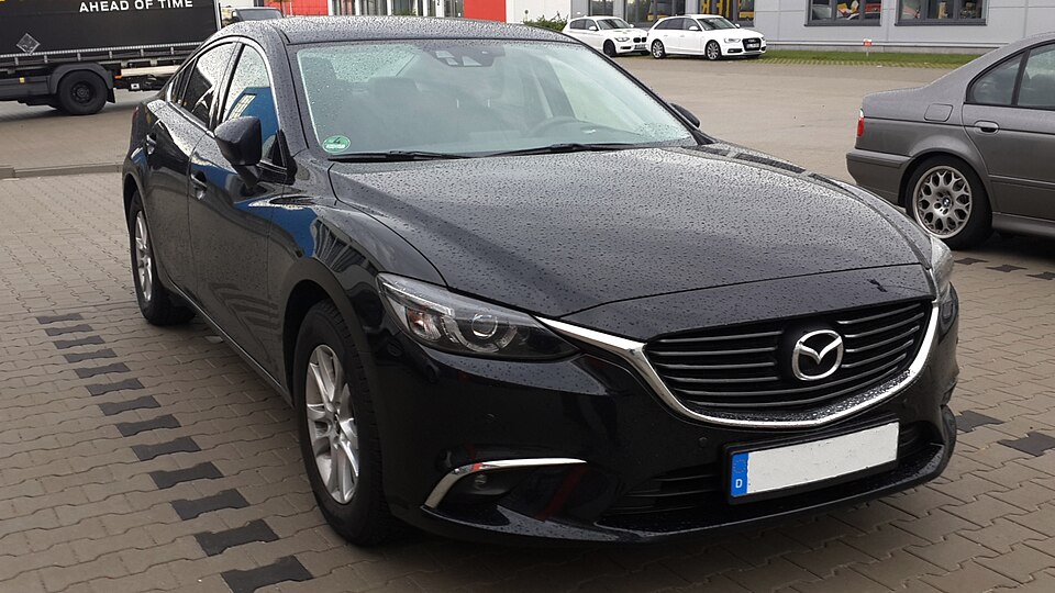 マツダ アテンザ/MAZDA6 3代目 の正面写真