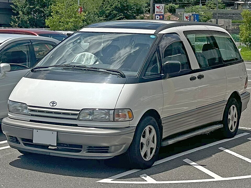 トヨタ エスティマ 初代 通期 の写真