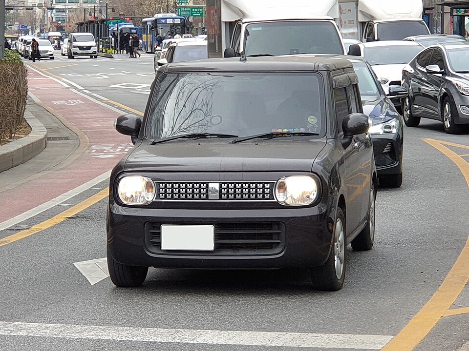 スズキ アルトラパン 2代目 の外観写真