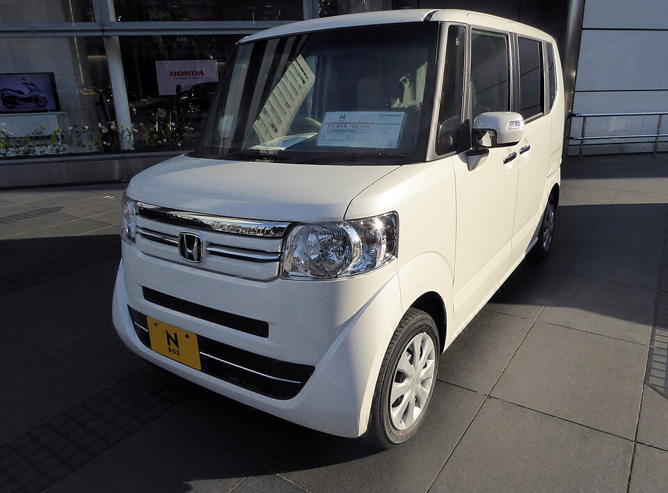 N-BOX 初代 標準 の顔