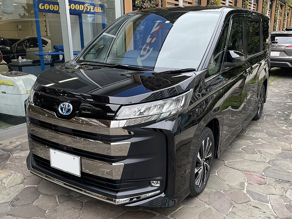 トヨタ ノア