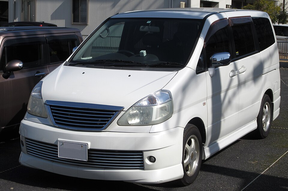 日産 セレナ 2代目 標準 の写真