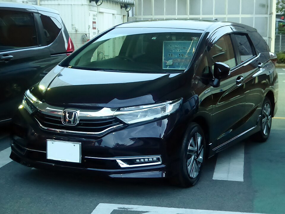 ホンダ シャトル 2代目 の外観写真